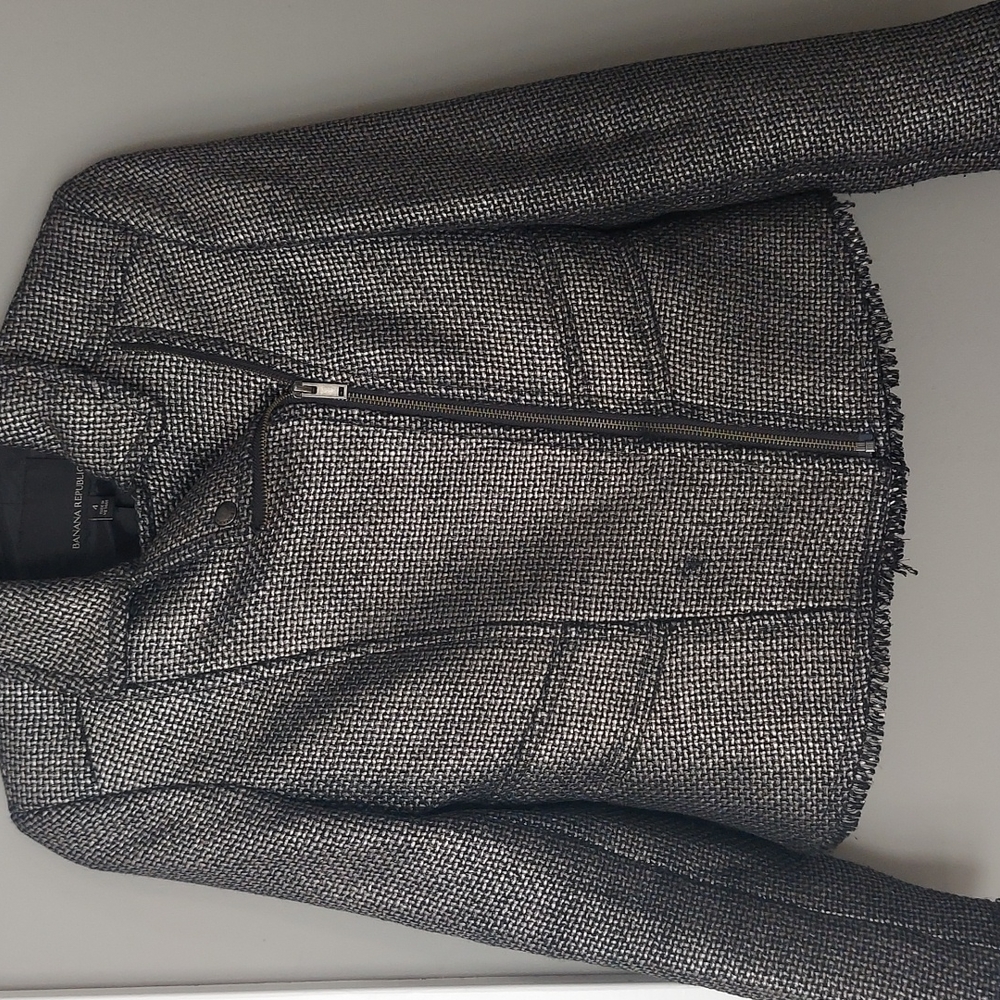 Jacket - Picture 3 of 4